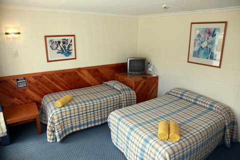 Te Anau Lakefront Backpackers - Accommodation New Zealand 2