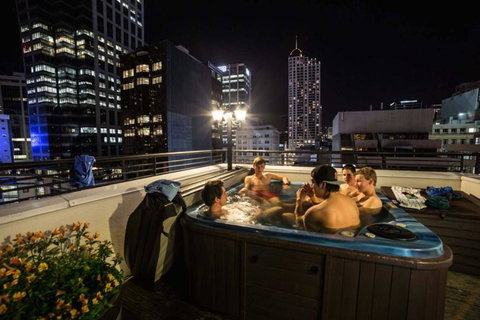 Nomads Auckland Backpackers Hostel & Bar - Accommodation New Zealand 3