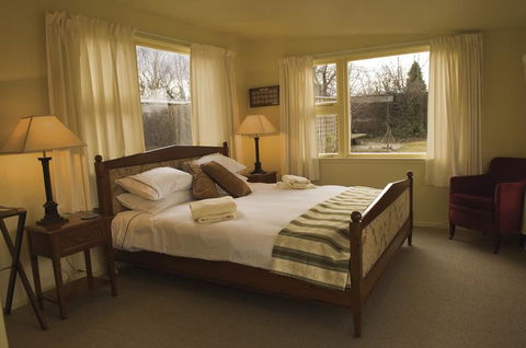 Off The Rails - Accommodation New Zealand 1