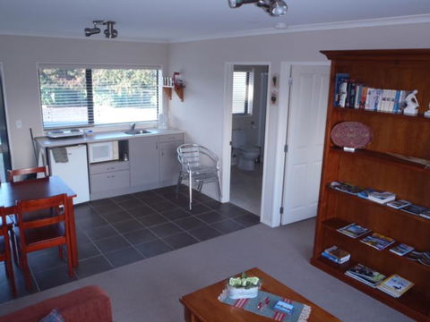 Southern Belle Orchard Bed And Breakfast - Accommodation New Zealand 5