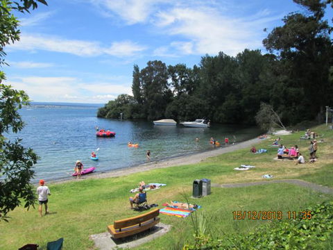 Beachside Holiday Taupo - Accommodation New Zealand 2