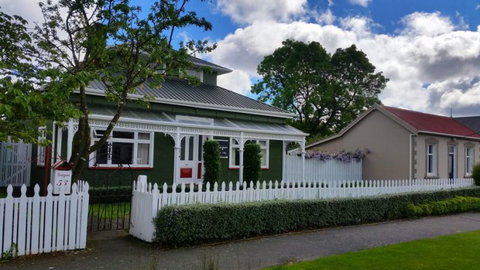 Designer Cottage B&B - Accommodation New Zealand 3