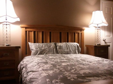 Designer Cottage B&B - Accommodation New Zealand 9