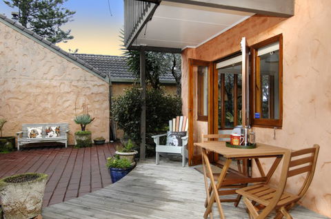 Whanga Bridge House - Accommodation New Zealand 5