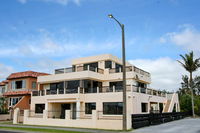 Absolute Beachview B  B