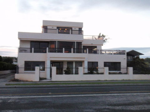 Absolute Beachview B & B - Accommodation New Zealand 1