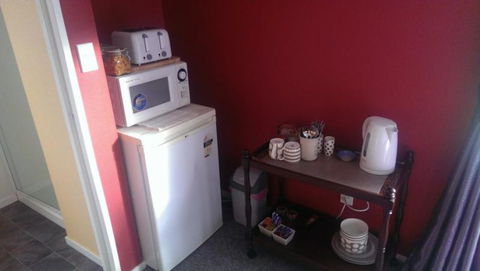 The Fluffy Chicken B&B - Accommodation New Zealand 4