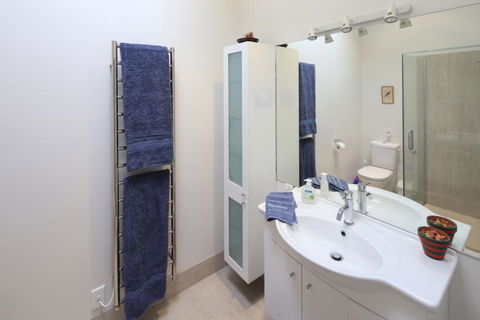 Studio 33 - Accommodation New Zealand 3