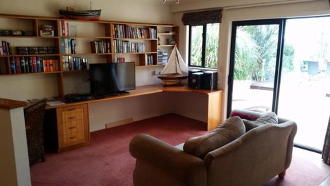 Oamaru House Bed & Breakfast - Accommodation New Zealand 12
