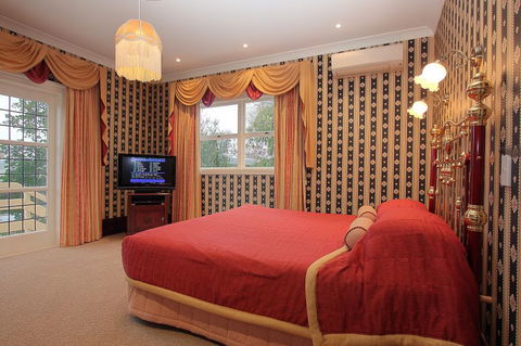 Eliza's Manor - Accommodation New Zealand 1