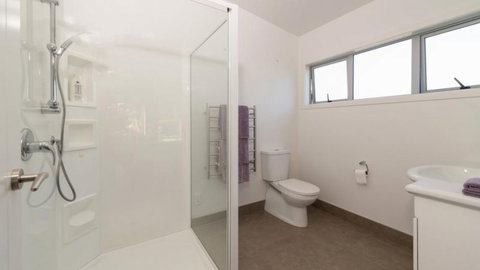 Lupin Lodge Bed & Breakfast - Accommodation New Zealand 3