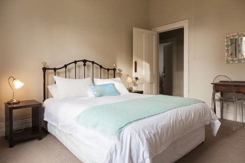 Maniototo Lodge Bed & Breakfast - Accommodation New Zealand 4