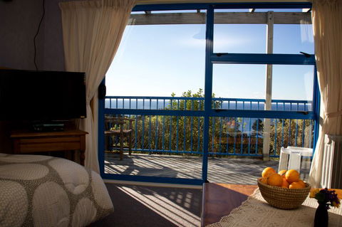 Kaeppeli's - Rawhiti Cottage - Accommodation New Zealand 3