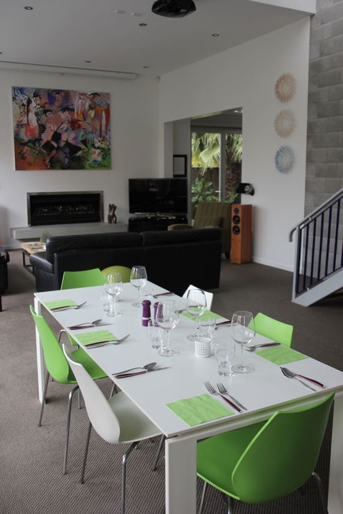 Refreshstay - Accommodation New Zealand 13