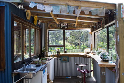 Waiheke Island Guesthouse - Accommodation New Zealand 7