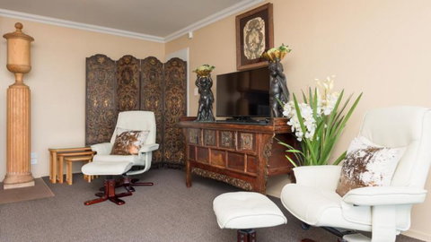 Moon Shadow Luxury B&B - Accommodation New Zealand 3