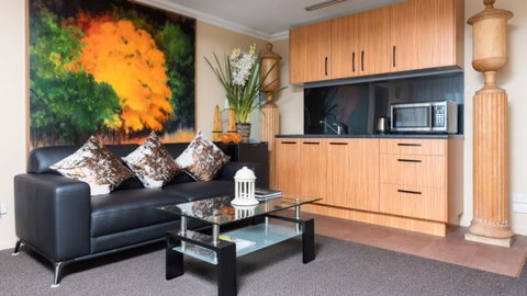 Moon Shadow Luxury B&B - Accommodation New Zealand 4