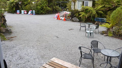 Franz Josef Holiday Rentals - Accommodation New Zealand 16