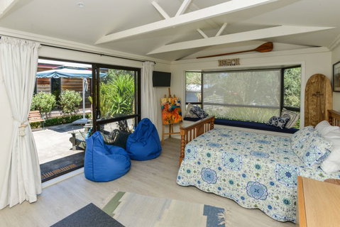 Absolute Beach Front B&B - Accommodation New Zealand 18