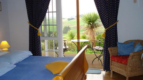 Petite Provence - Accommodation New Zealand 12
