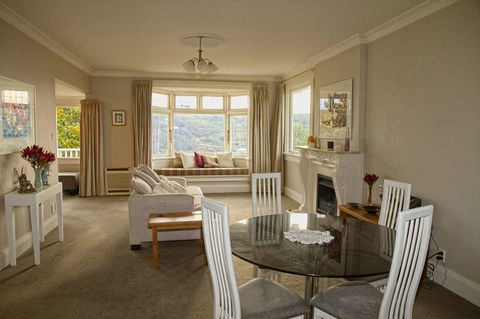 Magnolia Cottage Sanctuary - Accommodation New Zealand 4