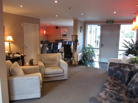 Chalet Queenstown - Accommodation New Zealand 3