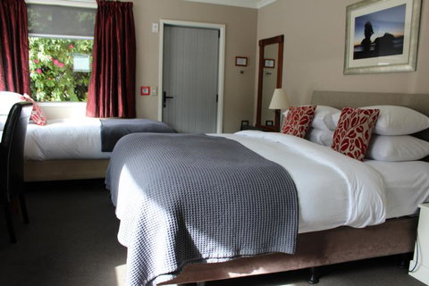 Chalet Queenstown - Accommodation New Zealand 6