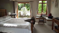 Mussel Bed Boutique BB / Cottage