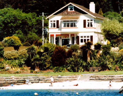 Kingswood Manor Motel
