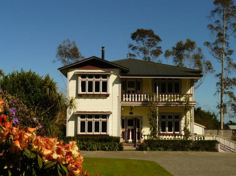 Holly Homestead  - Accommodation New Zealand 0