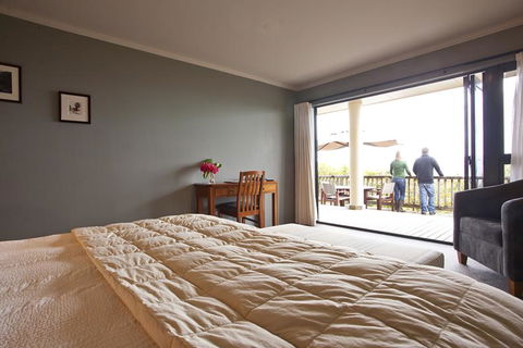 Stewart Island Lodge - Accommodation New Zealand 14