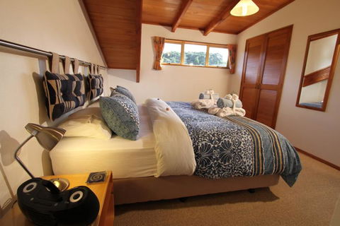 Chalet Romantica - Accommodation New Zealand 8