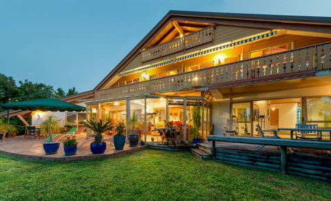 Chalet Romantica - Accommodation New Zealand 14