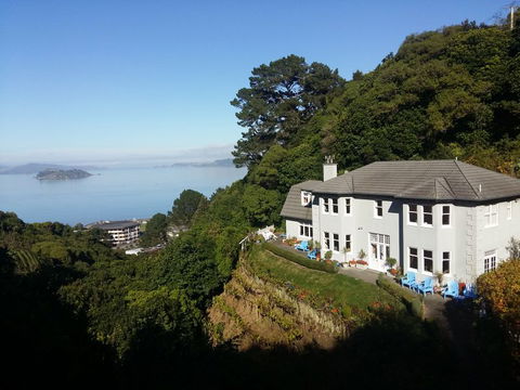 Devenport Estate - Accommodation New Zealand 0