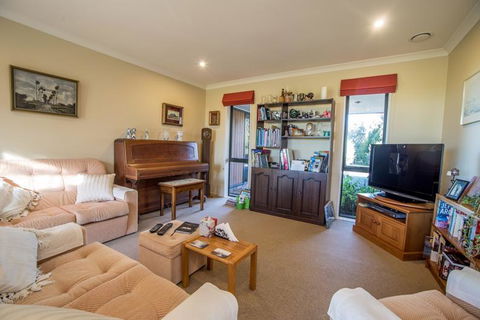 Uliveto Countrystay & Olive Grove - Accommodation New Zealand 2