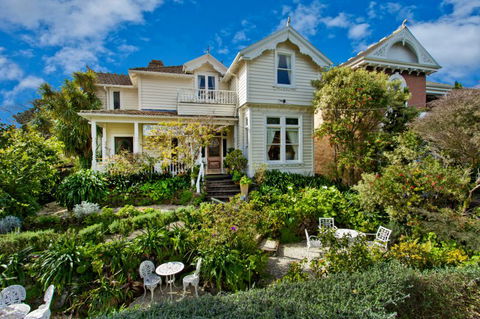 Peace And Plenty Inn - Accommodation New Zealand 0