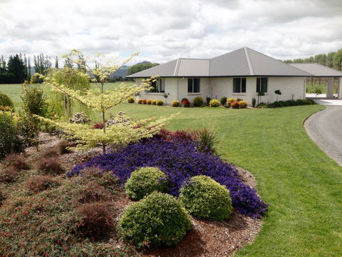 Matangi Oaks - Accommodation New Zealand 1
