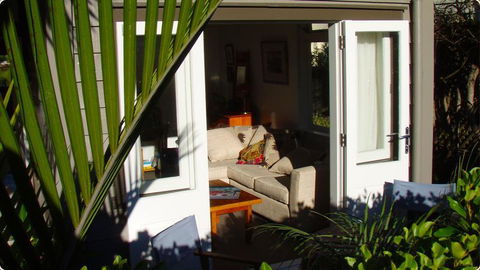 Karins Garden Villa B&B - Accommodation New Zealand 0