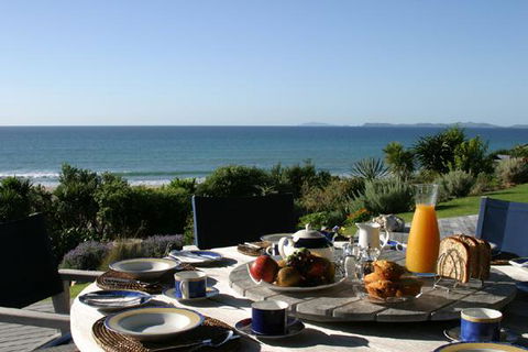  Kuaotunu Bay Lodge - Accommodation New Zealand 4