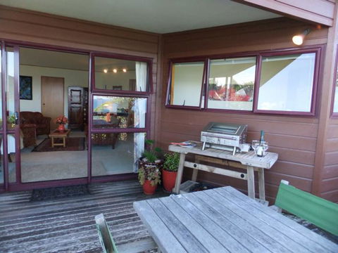 Coastal Heights Apartment And B&B - Accommodation New Zealand 6
