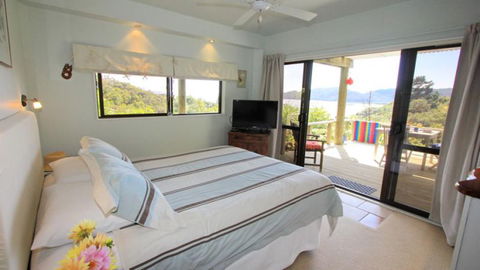 Otama Beach Hideaway - Accommodation New Zealand 1