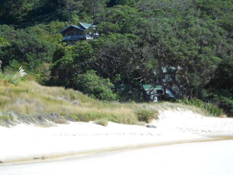 Otama Beach Hideaway - Accommodation New Zealand 4