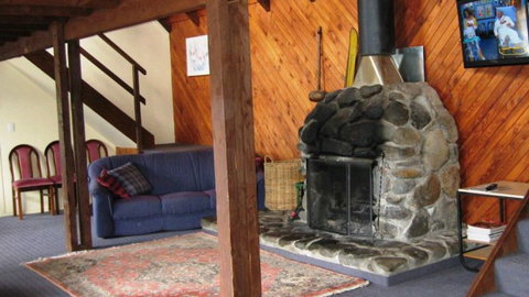 Adventure Lodge - Accommodation New Zealand 3