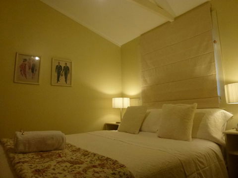B&B Blossom Cottage - Accommodation New Zealand 2