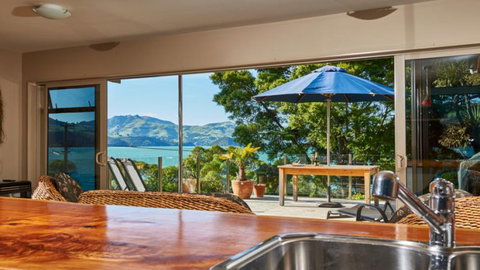 Akaroa On The Beach - Accommodation New Zealand 2