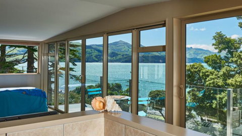 Akaroa On The Beach - Accommodation New Zealand 7