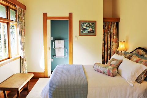 Mt Huia Farmstay - Homestead B&B - Accommodation New Zealand 1