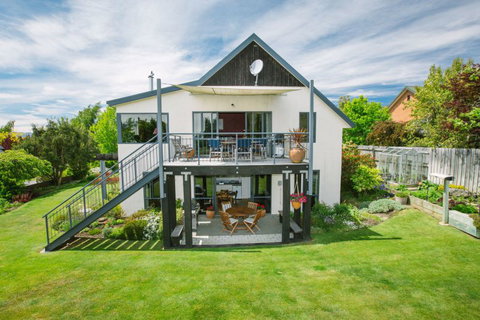 Avalanche B & B - Accommodation New Zealand 0