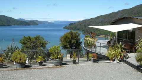 Okiwa Bay Lodge - Accommodation New Zealand 2