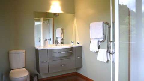 Okiwa Bay Lodge - Accommodation New Zealand 6